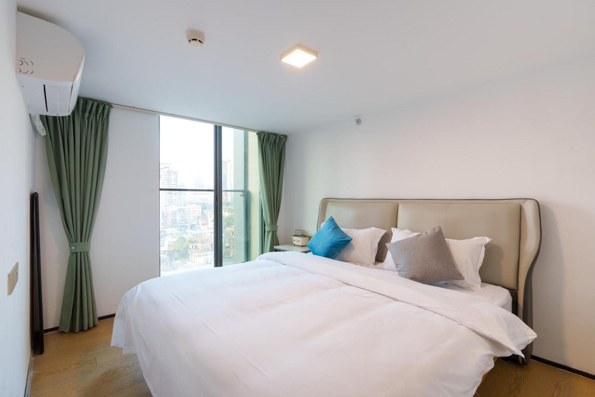 Sunny International Apartment From Beijing Road Kanton Exteriér fotografie