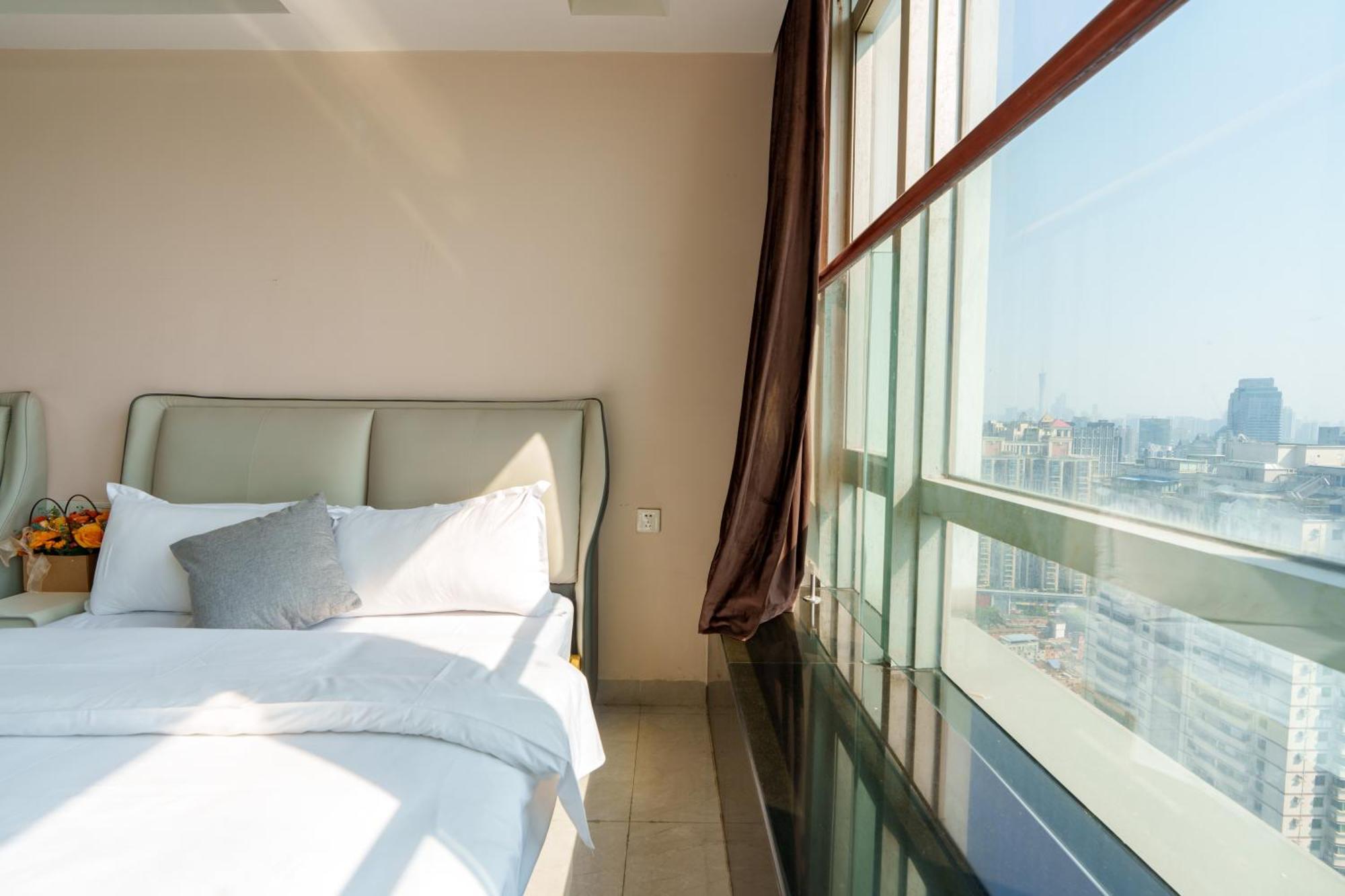 Sunny International Apartment From Beijing Road Kanton Exteriér fotografie